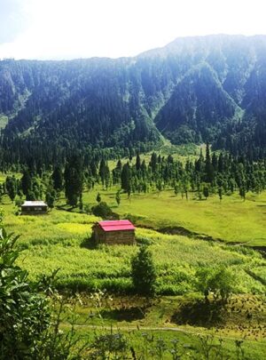 arang-kel-and-chitta-katha-lake