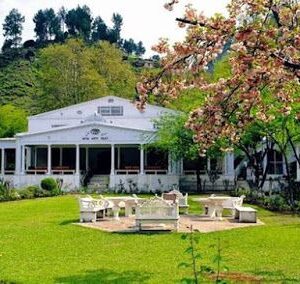white palace marghzar