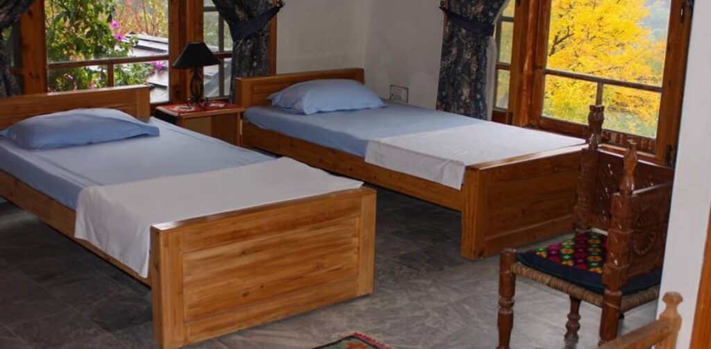 Ayun Fort Inn bed-room