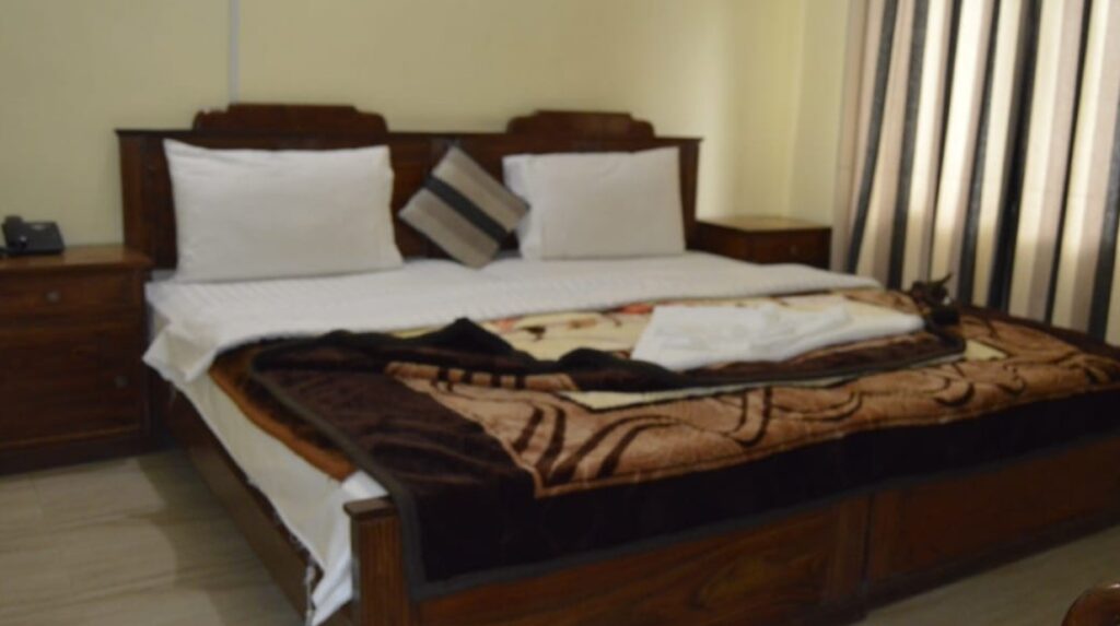 Keran Resort bed room