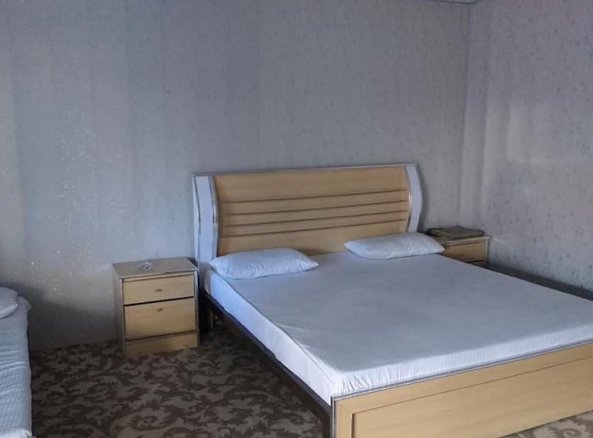 Shelton-Hotel-bed-room