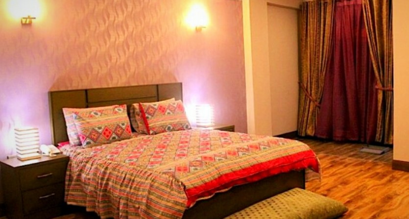 Hotel Elites Nathia Gali bed room