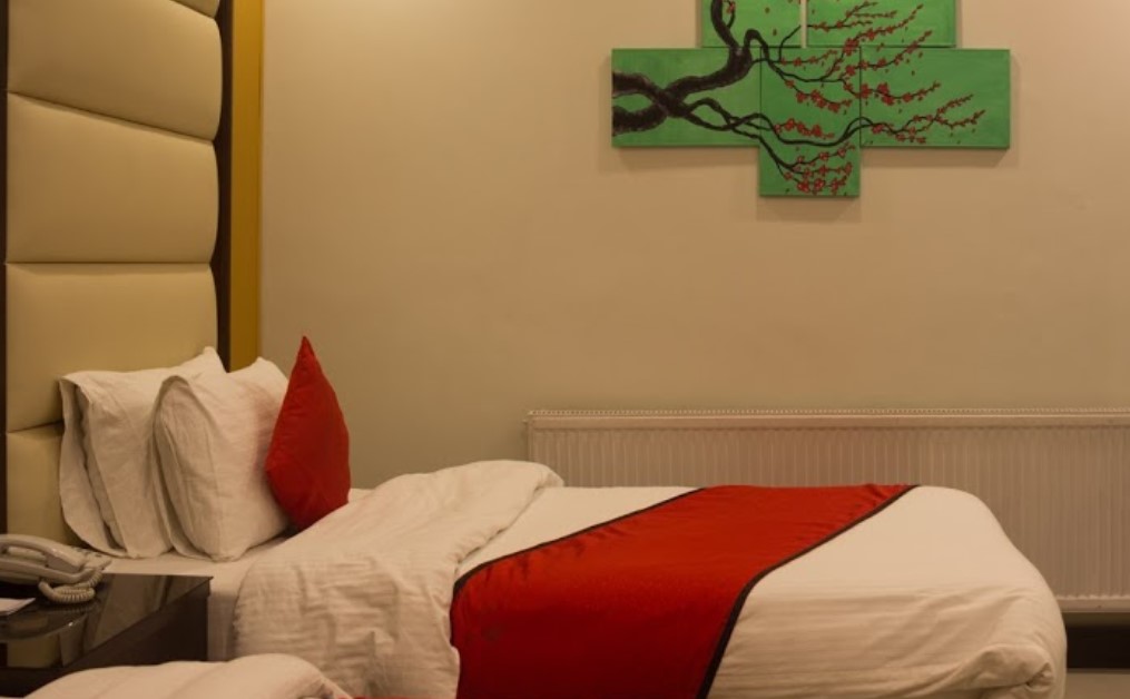 Shangrila Hotels And Resorts Murree bedroom