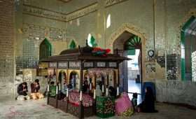 Shrine Manghopir Karachi