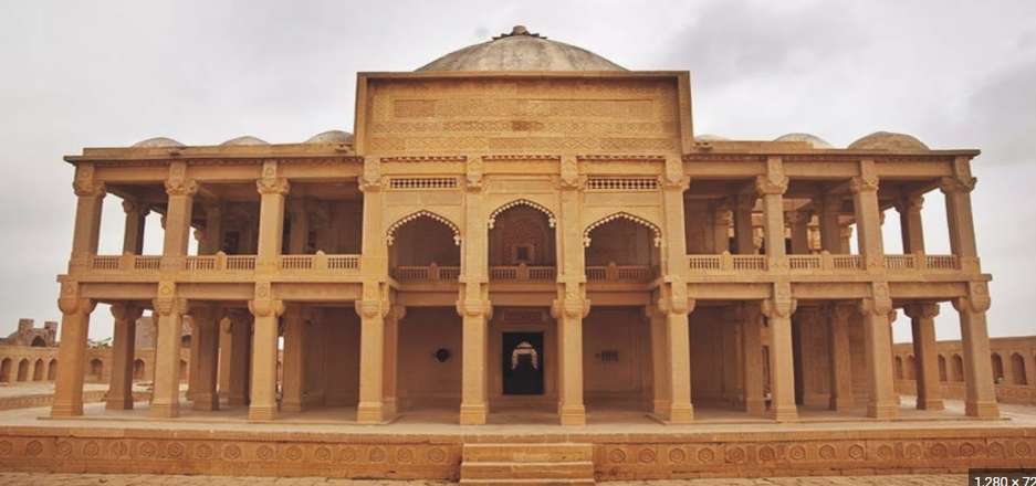 Tomb of Mirza Essa Khan Tarkan 3