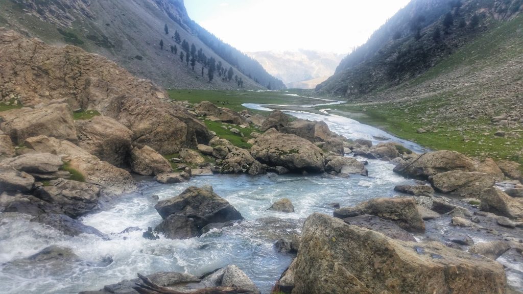 God Ar Travel And Tourism Godar Lake Swat - Prestine Travels And Tours